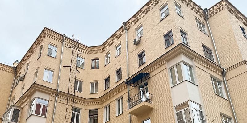Брутализм, авангард, модернизм: в столице капитально отремонтировали дома редких архитектурных стилей