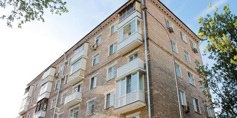 За 10 лет в столице привели в порядок более 150 зданий с внешними дымоходами