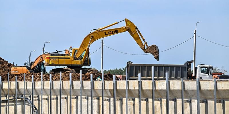 В Краснопахорском районе реконструируют дороги и улицы