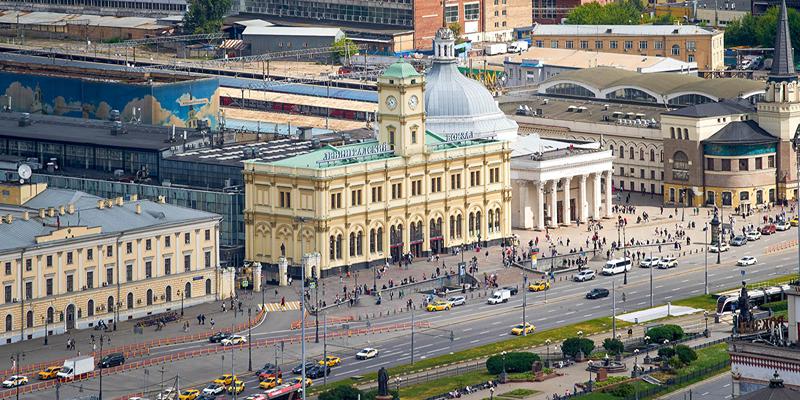 Начался ремонт здания Ленинградского вокзала