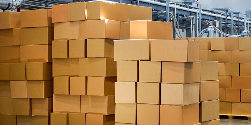 Столичные магазины и кафе отправляют гуманитарную помощь бойцам СВО