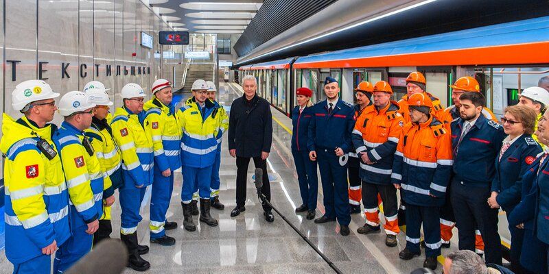 Сергей Собянин заявил о завершении строительства Большой кольцевой линии метро